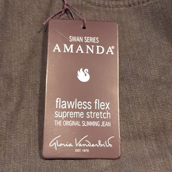 Gloria Vanderbilt "Amanda" sz 10 long jeans NWT tapered legs, classic rise - Picture 6 of 15